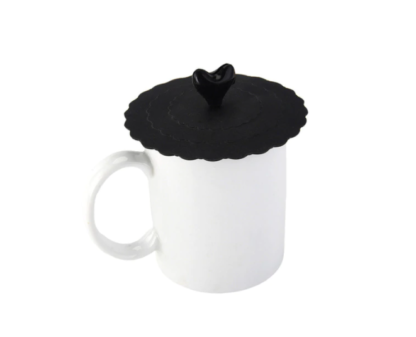 Black Cup cover with slot in handle for spoon or whatever. Cover protects drinks from bugs and dust.